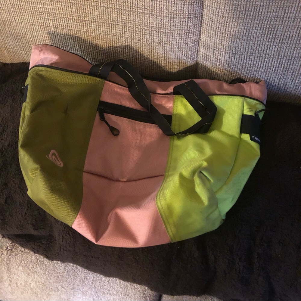 Timbuk2 Laptop Bag - 819 $50 or $45 w/offer